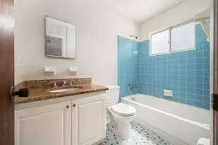 1854 NW 41st Pl, Gainesville, FL 32605 - Photo 17