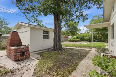 910 NE 24th Street, Gainesville, FL 32641 - Photo 35