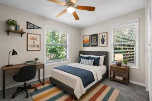 1710 NW 7th St, Gainesville, FL 32609 - Photo 25