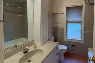 411 NW 26th St, Gainesville, FL 32607 - Photo 17