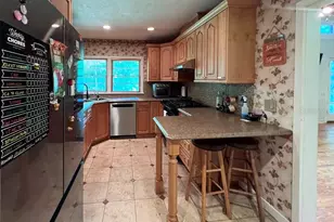 411 NW 26th St, Gainesville, FL 32607 - Photo 9