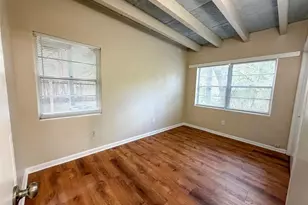 219 NW 3rd Ave, Gainesville, FL 32601 - Photo 17