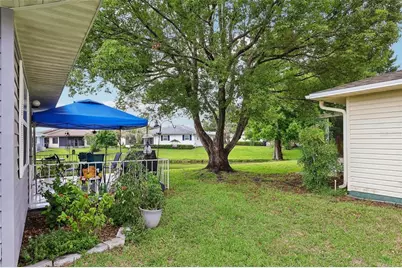 4890 Pleasant Hollow Trail, Lakeland, FL 33811 - Photo 25