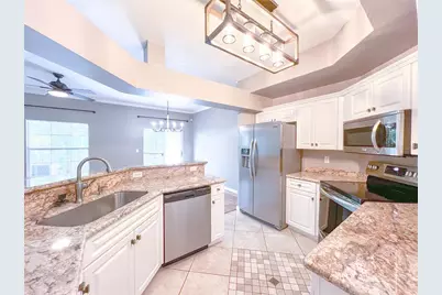 4933 NW 1st Place #110, Gainesville, FL 32607 - Photo 7