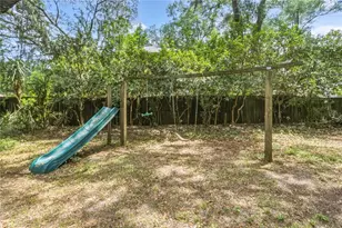 1915 NW 42nd Pl, Gainesville, FL 32605 - Photo 19