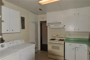 1410 NW 7th Rd, Gainesville, FL 32603 - Photo 13