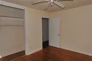 1410 NW 7th Rd, Gainesville, FL 32603 - Photo 21