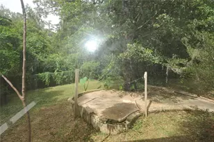 1410 NW 7th Rd, Gainesville, FL 32603 - Photo 9