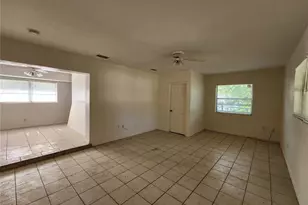 2831 NE 17th Dr, Gainesville, FL 32609 - Photo 9