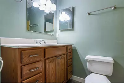 409 NE 11th Street, Gainesville, FL 32601 - Photo 9