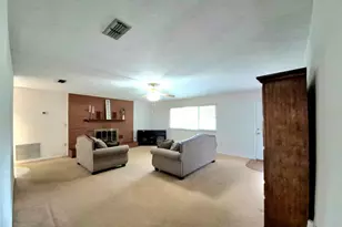 25632 SW 19 Ave, Newberry, FL 32669 - Photo 3