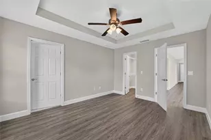 25109 SW 7th Ln, Newberry, FL 32669 - Photo 9
