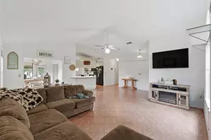 17026 Southside Ct, High Springs, FL 32643 - Photo 9