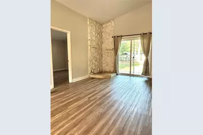 2911 NE 9th Street, Gainesville, FL 32609 - Photo 5