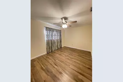 914 SW 59th Terrace #A, Gainesville, FL 32607 - Photo 11
