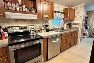 5109 SW 10th St, Bell, FL 32619 - Photo 23