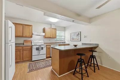 2811 SW Archer Road #Y232, Gainesville, FL 32608 - Photo 7