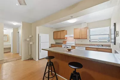 2811 SW Archer Road #Y232, Gainesville, FL 32608 - Photo 3