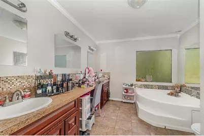 18905 NW 250th Street, High Springs, FL 32643 - Photo 13