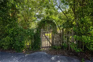 720 NE Blvd, Gainesville, FL 32601 - Photo 47