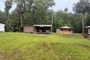 17850 SE 32nd Terrace, Inglis, FL 34449 - Photo 3
