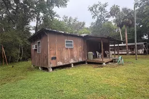 17850 SE 32nd Terrace, Inglis, FL 34449 - Photo 13