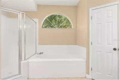 9009 NW 15th Lane, Gainesville, FL 32606 - Photo 25