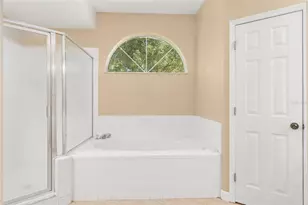 9009 NW 15 Ln, Gainesville, FL 32606 - Photo 25