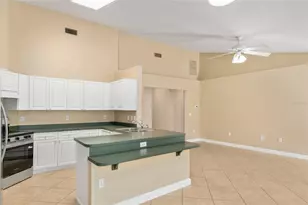 9009 NW 15 Ln, Gainesville, FL 32606 - Photo 13