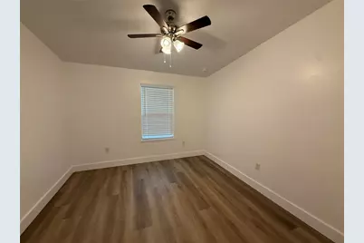 7020 SW 45th Avenue, Gainesville, FL 32608 - Photo 9