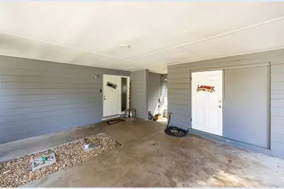 749 NW 34th Street, Gainesville, FL 32607 - Photo 9