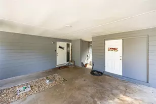 749 NW 34th St, Gainesville, FL 32607 - Photo 9