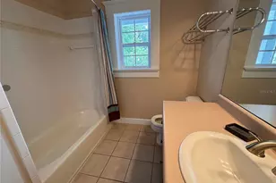 5020 NW 10th Pl, Gainesville, FL 32605 - Photo 9