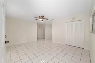 2080 NW 2nd St, Gainesville, FL 32609 - Photo 17
