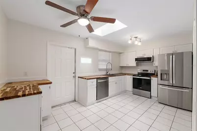 2080 NW 2nd Street, Gainesville, FL 32609 - Photo 5