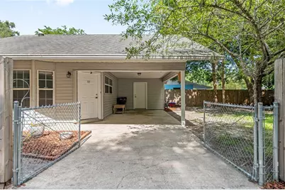 2080 NW 2nd Street, Gainesville, FL 32609 - Photo 1
