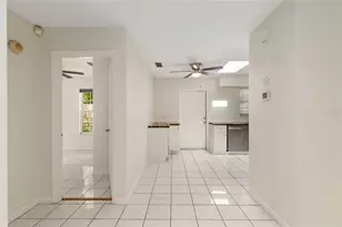 2080 NW 2nd St, Gainesville, FL 32609 - Photo 19