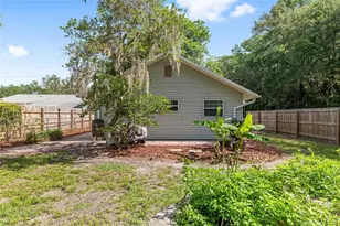 2080 NW 2nd St, Gainesville, FL 32609 - Photo 47