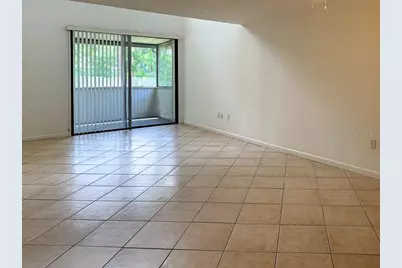 605 SW 75th Street #210, Gainesville, FL 32607 - Photo 3