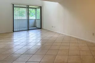 605 SW 75th St, Gainesville, FL 32607 - Photo 3