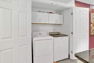 1940 NW 35th St, Gainesville, FL 32605 - Photo 15