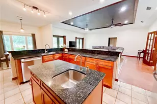18450 NE 61 Ln, Williston, FL 32696 - Photo 11