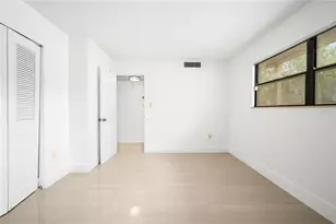 2811 SW Archer Rd, Gainesville, FL 32608 - Photo 17