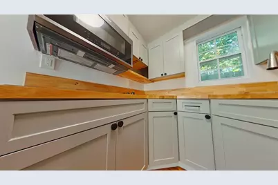 327 NW 15th Terrace, Gainesville, FL 32603 - Photo 5