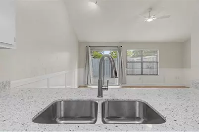 4422 SW 21st Lane, Gainesville, FL 32607 - Photo 9
