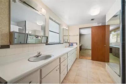 2501 NW 21st Avenue, Gainesville, FL 32605 - Photo 35