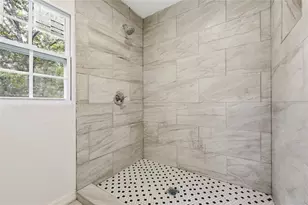821 NE 22nd Terrace, Gainesville, FL 32641 - Photo 25