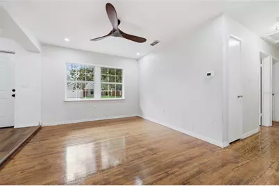 821 NE 22nd Terrace, Gainesville, FL 32641 - Photo 5