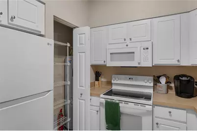 9177 SW 52nd Road #E-103, Gainesville, FL 32608 - Photo 15