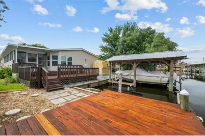41 Scott Street, Welaka, FL 32193 - Photo 5